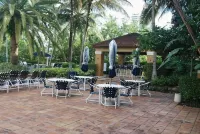 The Yacht Club At Aventura. 1 Bedroom Stunning Waterfront view ! - Wifi