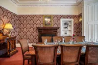 Spacious Victorian House in Callander - perfect for family holidays.