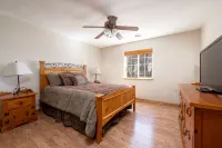 Southwestern Home with Golf Course Views - 3-Star