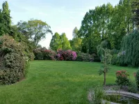 Vacation apartment "Kaminzimmer" in the 2-stall country house in the Rhodo garden. Hotels in Westerstede