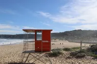 Stylish & Cozy House - 5min from the beach!