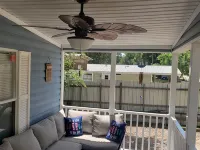 Cottage located in a local fish camp with boat parking. Hotels in Steinhatchee
