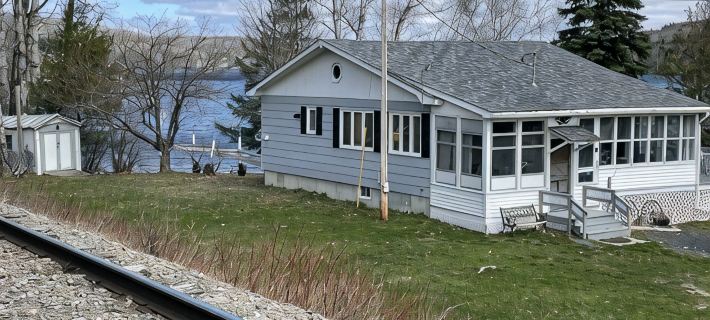 Private Lakefront Cabin Hotels in Aroostook County