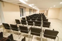 Zvezda Hotel - Pet Friendly
