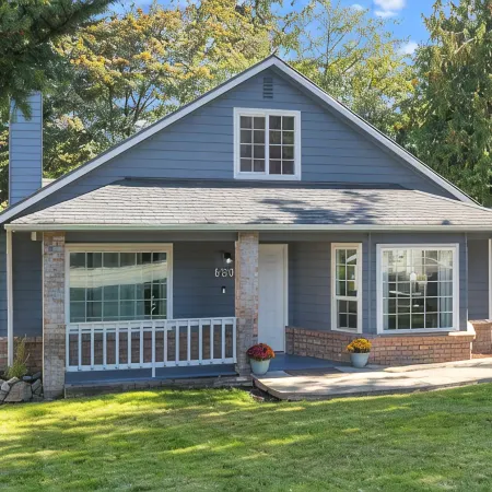 The Blue Haven Getaway, with Window AC Units in the Summer.