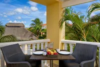 Buddy Dive Resort - breakfast