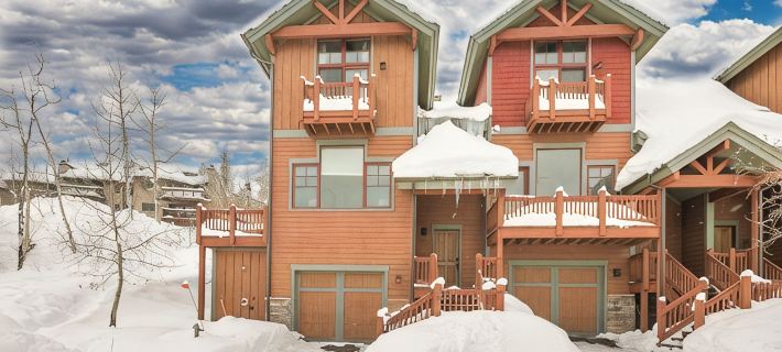 Luxury, END UNIT townhome w/amazing views & privacy. High-end furnishings. Cozy. Hotels in Winter Park
