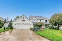 Large Green Bay Packer Weekend House - 4-Star