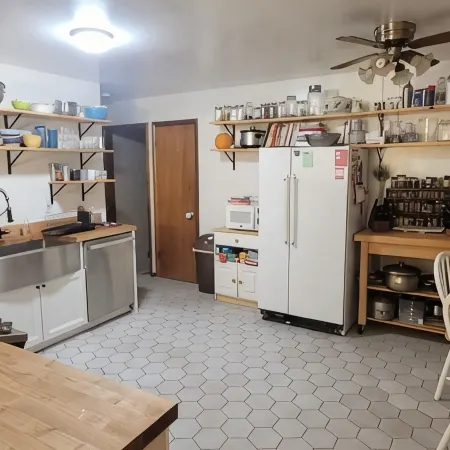 Big, Comfy Home near Parks and UW East Campus