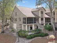 Spacious 4 bed/ 4 bath Villa on Golf Course Hotels in Sunset Beach