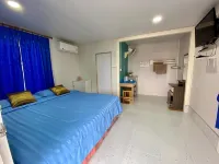 Patcharin Home Stay