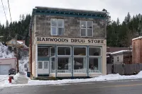 Harwood Mullan - BEST for FAMILYS - LOOKOUT - 3 stjerner