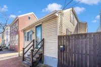 Unique Little Charmer in Downtown Frederick - chambre d’hôtes