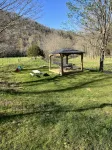 Thorn Creek Cottage