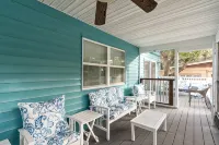 Newly Renovated 4BR Beach Retreat: Walk to beach,Games, Pet Friendly, Near DT - 3-Star