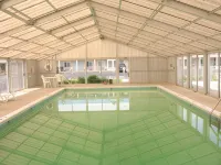 Great Lakes Inn Mackinaw City - Pools