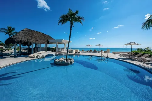 Beachfront 3b ground-level condo with stunning Caribbean Sea views in Playacar 1 - Homestays