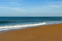 Fabulous Oceanfront Find in Flagler Beach w/Shared Pool, WiFi, Central AC, W/D