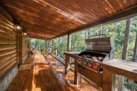Cozy Couples Cabin/Private & Secluded/Hot Tub/Fire Pit/Hillside View - Romantic