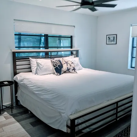 Boca Raton Home with Private Heated Pool, Close to Fau, Beach & Mizner!