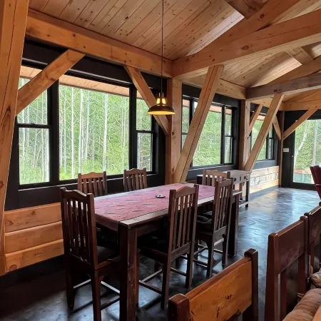 Dragonfly - Unique, tranquil retreat in Grand Marais, MN