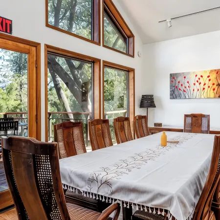 Spacious Mountain View Home - Pool, Spa, Game Room & Stunning Views [Sleeps 16]
