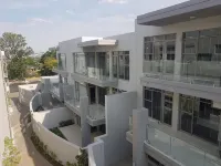 Daisy Place - Condos