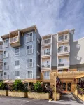 Rockland Harbor Hotel - parking