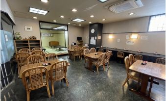 Nakatsu Sanraizu Hotel