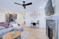 Comforable 3 bed 3 bath home - 4 stjerner