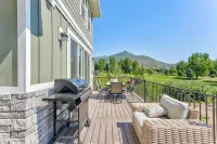 Majestic Mountain Retreat- Closest Home to the Homestead Crater - balcony
