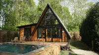 Pentalow Cabin - parking