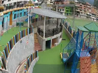 Hostal Pablo's House - Pensions