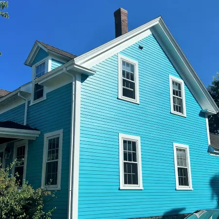 Bright & Stylish Coastal Retreat in Marblehead Historic Center w Parking!