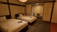 Sakura River Side Stay Gero Onsen - Hostel