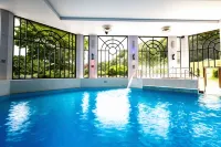 Crowne Plaza GERRARDS CROSS by IHG - piscine