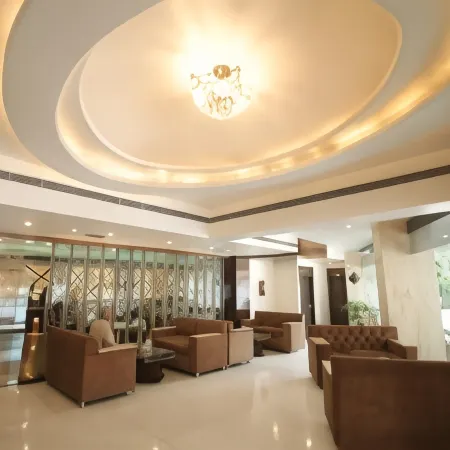 Hotel Ravisha Continental