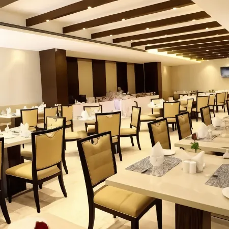 YN Hotels Отели рядом с достопримечательностью «Торговый центр VR Bengaluru»