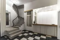 雅典阿里斯酒店 - 2星級