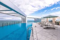 Le Collective Sokcho Beach - شاطئ