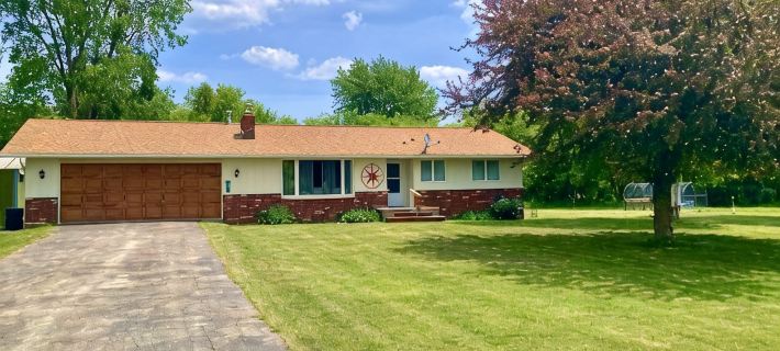 No Cleaning Fees for 2025!! Close to Beach!! Pet-Friendly! Hotels in Sanilac County