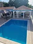 Lujosa Villa María de 2,034ft2 con piscina privada, 3 cocina, BBQ, Gacebo y más. - Виллы