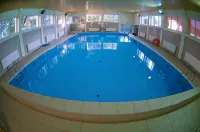 Dom Wczasowy Beskidy - piscina