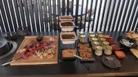 Sun Plaza Suites - Adults Only - Desayuno