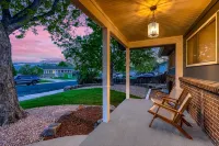 6-bedroom Retreat - Game + Movie Room - Fire Pit - 15 min to Denver + Boulder - 4-Star