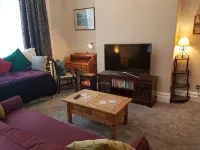 Superking beds, spacious and comfortable ground floor apartment near town centre - Apartment