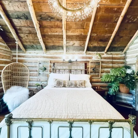 Downtown 1930’s Log Cabin