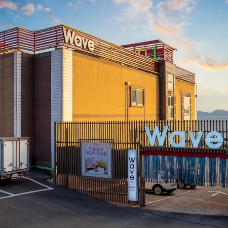 Geoje Wave Hotel&Pension