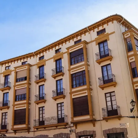 Pensión Sandoval by Gaiarooms