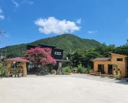 Uljin Forest Lodge Pension - เพนชั่น